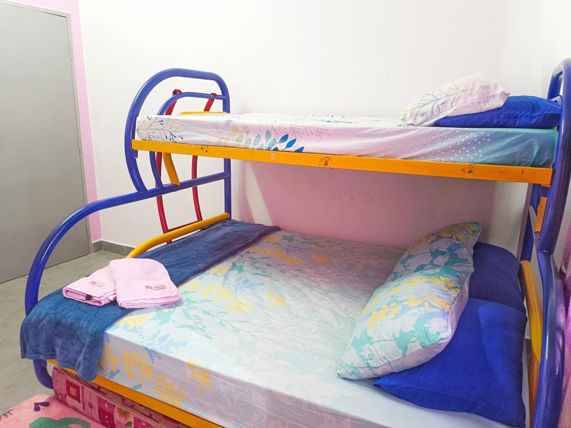 Dg Homestaymuslim Putrajaya - Near Alamanda 외부 사진